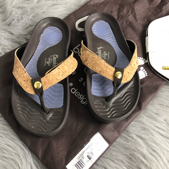 cheeks shoes flip flops